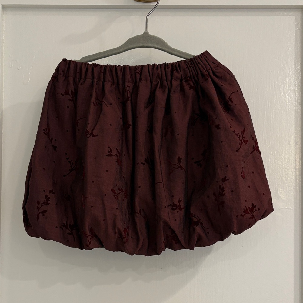 Zara Kids Burgundy Floral Velvet Print Bubble  Skirt, Sz 4 (104cm). HOLIDAY!